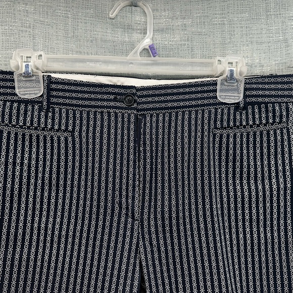 Brooks Brothers Natalie Fit size 14 navy blue and white pockets belt loop 2 pair - Picture 2 of 13